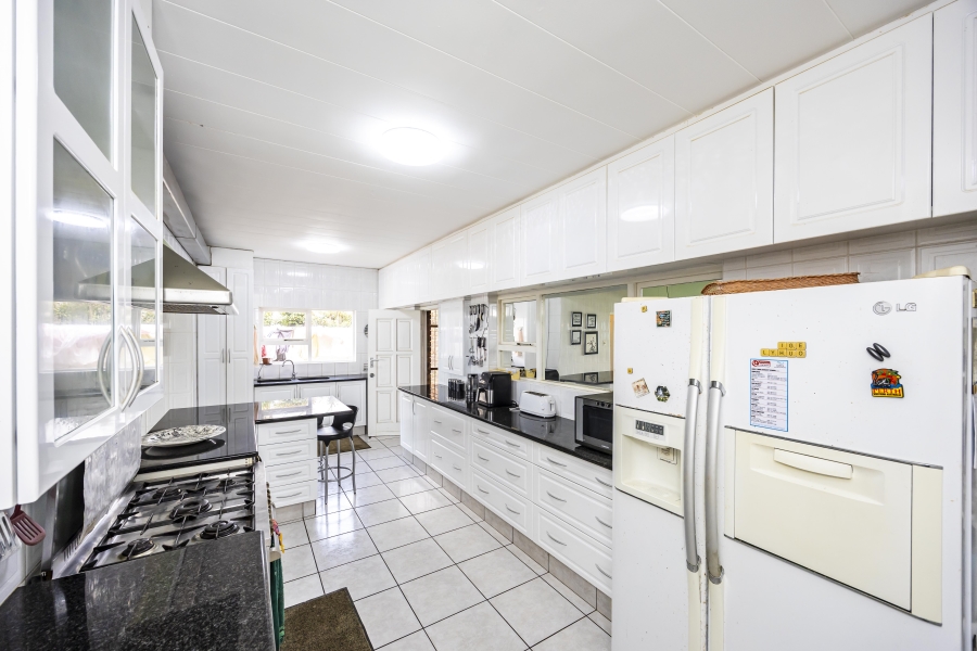 4 Bedroom Property for Sale in Cintsa East Eastern Cape